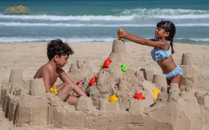 children play